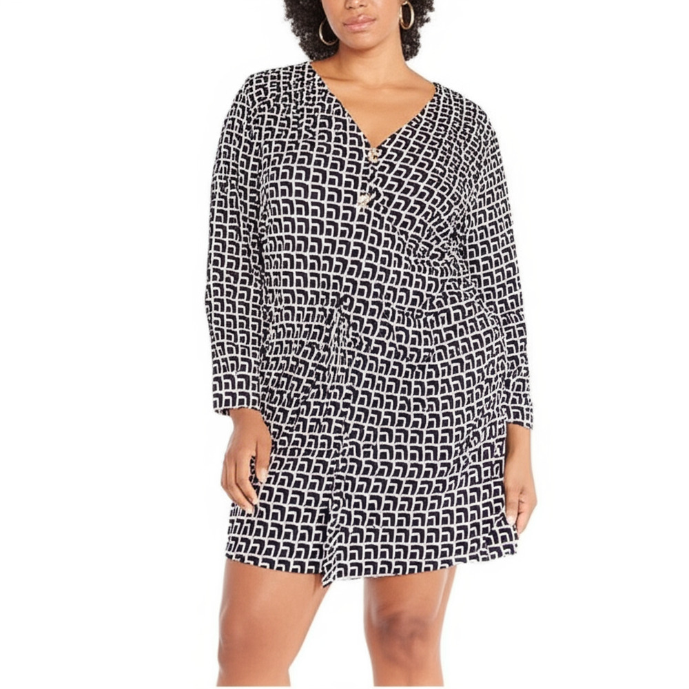 KAARI BLUE Womens 3X Black White Geometric Print Flowy Plus Size Shirt Dress NWT